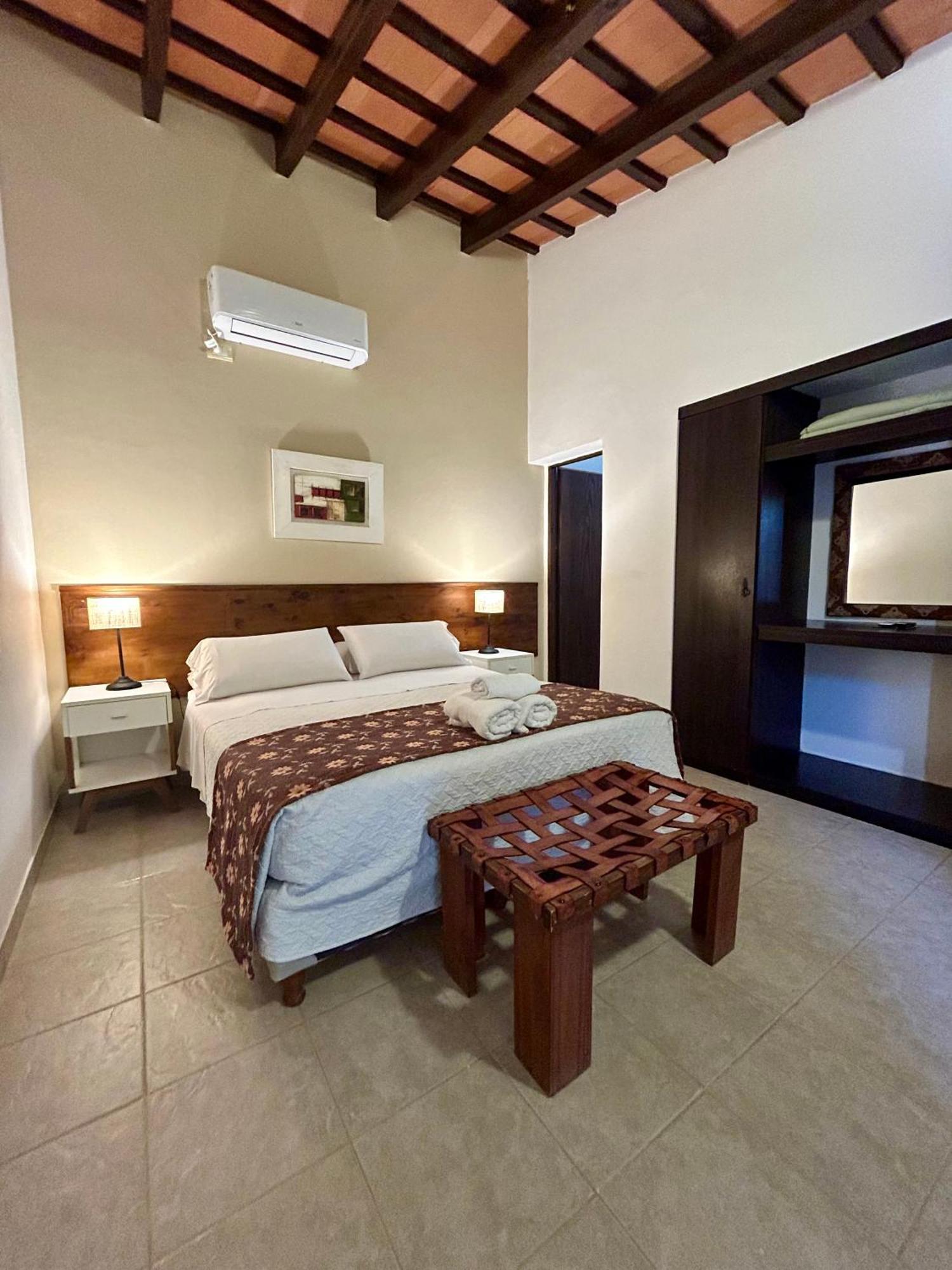 Hotel Plaza Кафайяте Экстерьер фото